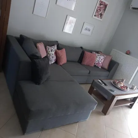 Apartament Agis *